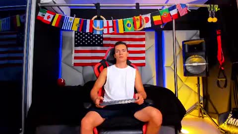 Ayden Miller online show from July 4, 6:14 pm