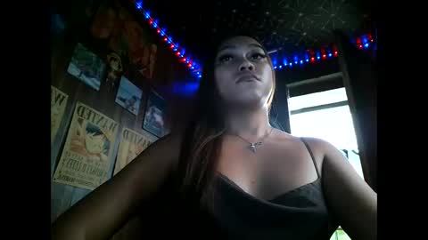 Snapshot of ayeshahxxx chatting on May 19, 9:15 am ayeshahxxx online show from May 19, 9:15 am