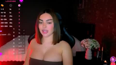  Ayla Demir  online show from January 10, 7:15 pm