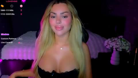  Ayla Demir  online show from May 17, 7:54 pm