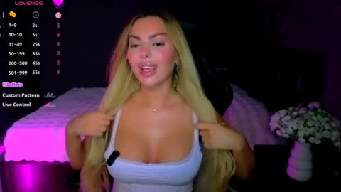  Ayla Demir  online show from May 20, 8:04 pm