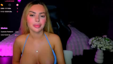  Ayla Demir  online show from May 26, 8:05 pm