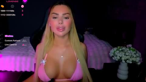  Ayla Demir  online show from May 27, 8:06 pm