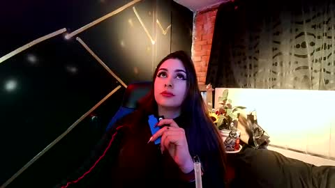 nany online show from May 30, 3:03 am