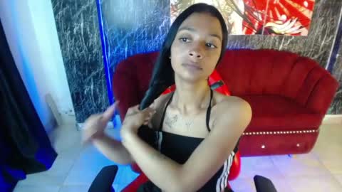aylanny_m online show from April 11, 2:16 am