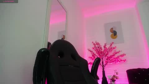Ayliinn  online show from May 21, 3:24 am
