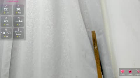 Aylin online show from April 14, 11:49 am