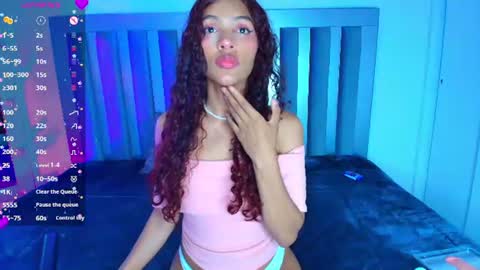 Snapshot of aylin_valerie chatting on July 23, 7:45 pm aylin_valerie online show from July 23, 7:45 pm