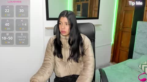 Snapshot of aysha_winxs chatting on February 25, 3:38 am Aysha online show from February 25, 3:38 am