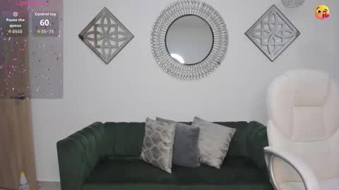 ayshel_cooperr online show from October 3, 4:20 am