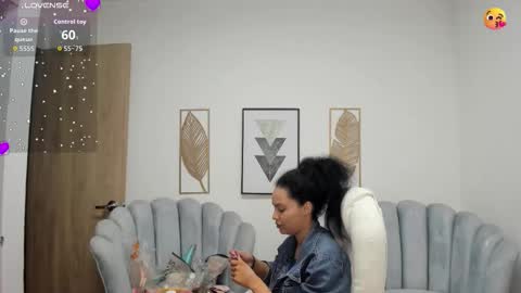 ayshel_cooperr online show from October 14, 4:02 am