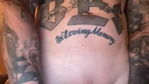 Snapshot of az_tatts chatting on February 1, 1:37 am az_tatts online show from February 1, 1:37 am