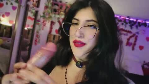 Snapshot of azaharnoor chatting on June 11, 12:32 am Azahar online show from June 11, 12:32 am
