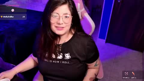 Snapshot of azamy_12 chatting on June 21, 12:35 am Amanda online show from June 21, 12:35 am