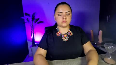 Snapshot of azaraonyx chatting on May 20, 11:22 pm Goddess Azara online show from May 20, 11:22 pm