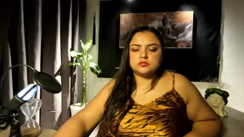 Snapshot of azaraonyx chatting on May 26, 4:14 pm Goddess Azara online show from May 26, 4:14 pm