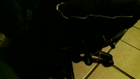 azjohnny online show from December 15, 3:11 am