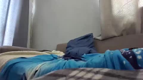 Snapshot of azmodan_sell chatting on December 16, 2:05 pm Azmodan online show from December 16, 2:05 pm