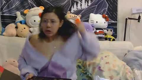 Snapshot of aznp1ea5er chatting on February 17, 4:09 am aznp1ea5er online show from February 17, 4:09 am