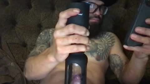 aztecwarrior10 online show from November 4, 6:18 pm