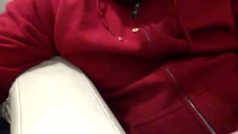 Snapshot of azureparamour1 chatting on March 12, 10:48 am azureparamour1 online show from March 12, 10:48 am