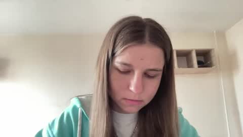 Snapshot of azzieheberly chatting on June 17, 4:08 pm Niki online show from June 17, 4:08 pm
