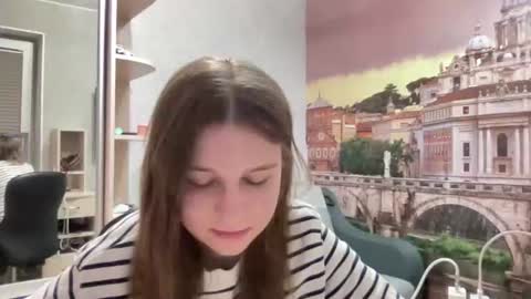 Snapshot of azzieheberly chatting on June 20, 7:16 pm Niki online show from June 20, 7:16 pm
