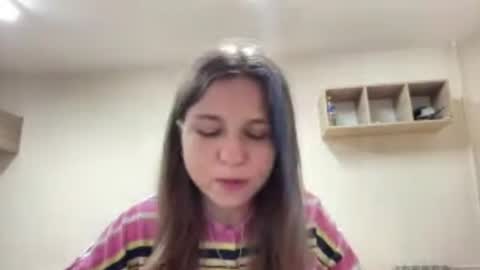 Snapshot of azzieheberly chatting on June 26, 6:23 pm Niki online show from June 26, 6:23 pm