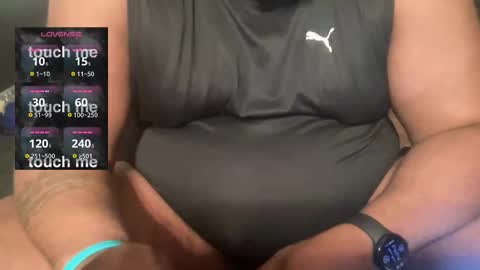 Snapshot of azzlikemine chatting on September 23, 6:11 pm cjae online show from September 23, 6:11 pm