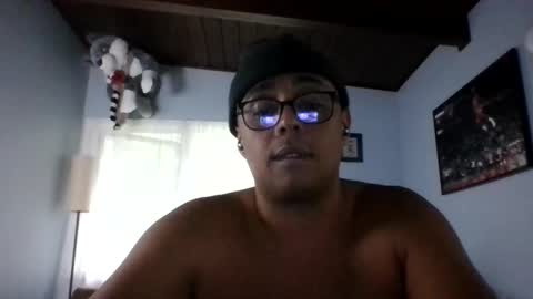 Snapshot of b0urb0n7 chatting on October 14, 10:43 pm Bourbon online show from October 14, 10:43 pm