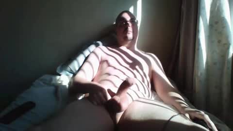 Snapshot of b619 chatting on November 7, 5:13 pm B619 online show from November 7, 5:13 pm