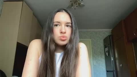 Caroline online show from May 28, 11:40 am