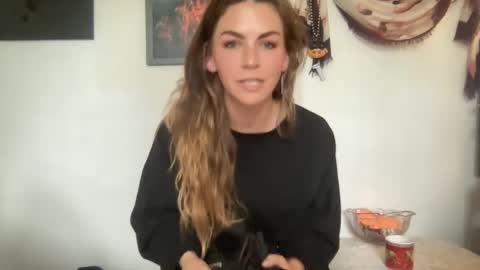 Snapshot of babbleorieka chatting on September 11, 9:04 pm Babble online show from September 11, 9:04 pm