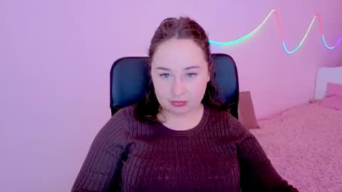 Anya online show from May 6, 9:36 am
