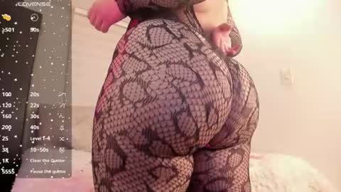Snapshot of babe_sophiee1 chatting on July 12, 4:03 am babe_sophiee1 online show from July 12, 4:03 am