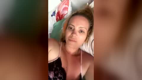 Snapshot of baby_blondee chatting on July 7, 4:22 pm Baby Blonde online show from July 7, 4:22 pm