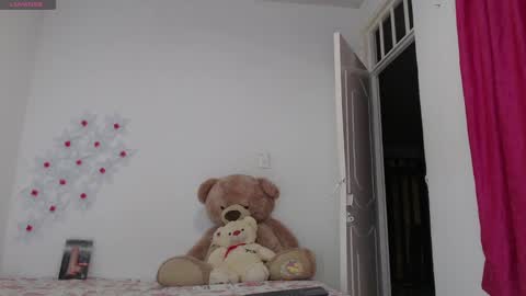 Snapshot of baby_candy22 chatting on December 12, 9:08 am zaleya online show from December 12, 9:08 am