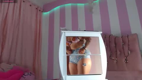 Snapshot of baby_candy22 chatting on September 29, 11:15 am zaleya online show from September 29, 11:15 am