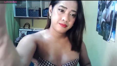 cassandra online show from December 28, 2:22 am