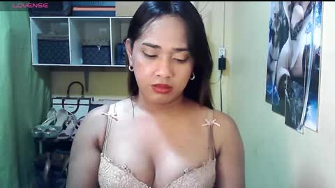 cassandra online show from January 6, 12:46 pm