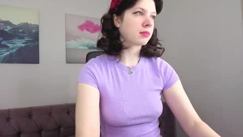Evalena maybe just Eva online show from May 9, 5:23 am