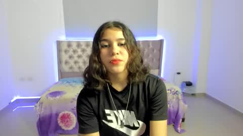 baby_glow01 online show from October 9, 2:04 pm