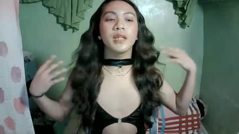 Viatrice online show from December 20, 2:49 pm