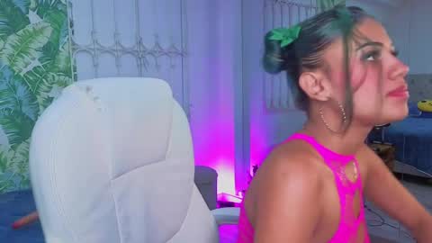 Julieta online show from May 19, 4:41 am