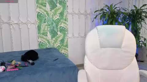 Julieta online show from June 26, 12:20 pm