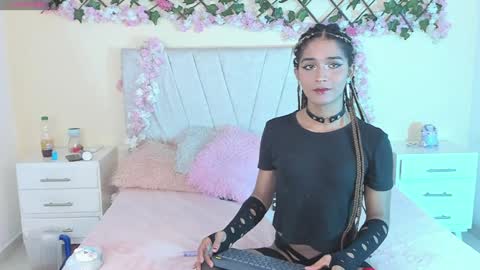 Snapshot of baby_kaliope chatting on January 7, 8:56 am Kaliope online show from January 7, 8:56 am