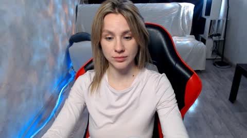 baby_kitte online show from March 2, 7:15 am