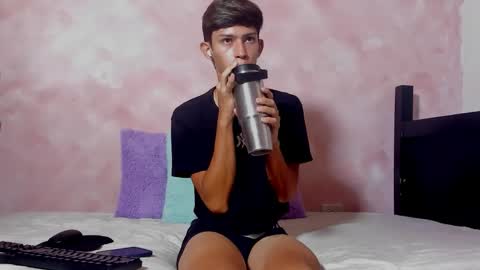 baby_noaht online show from May 23, 11:47 am