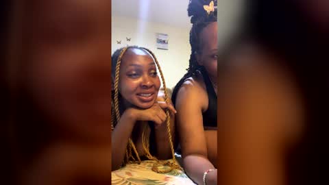 baby_nova online show from March 31, 8:53 pm