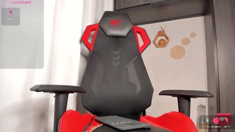 FOLLOW ME  online show from September 11, 4:12 am